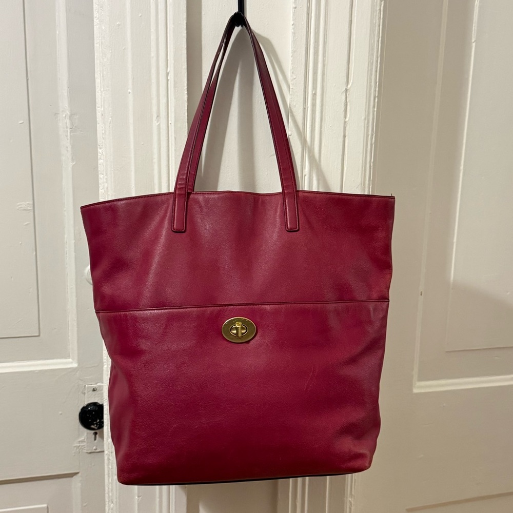 Large Coach Tote in Berry Colour